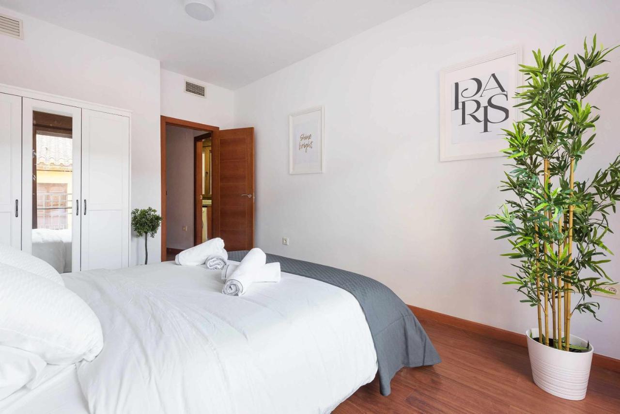 Pineapple Rosaleda 13 Lägenhet Málaga Exteriör bild
